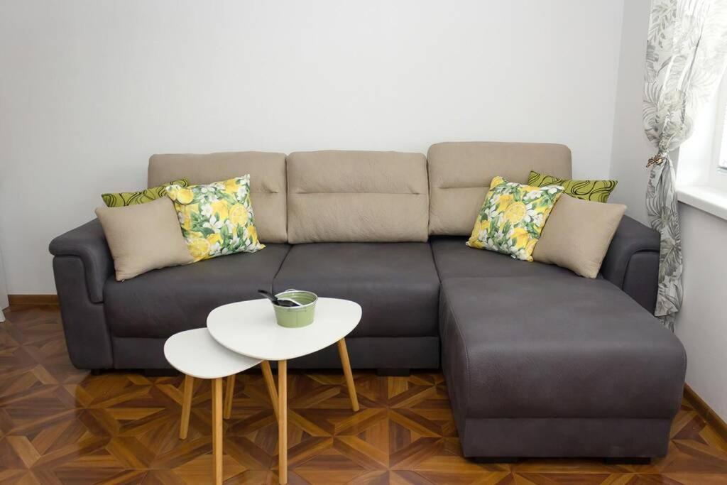 Perfect Summer Vacation Rental - One-Bedroom Flat By Flat Mаnager 토폴라 외부 사진